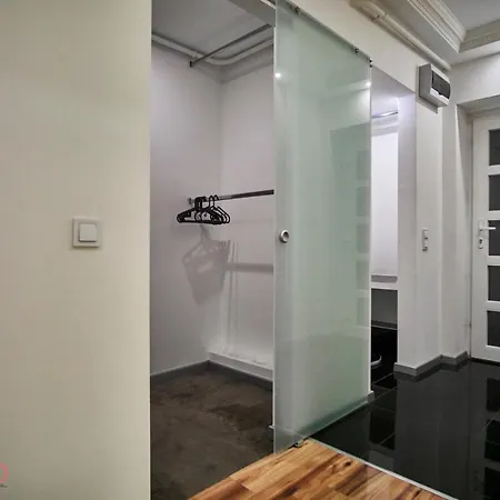 M17 - Hostaid Apartmán